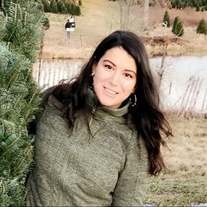 Meet your Posher, Lorena